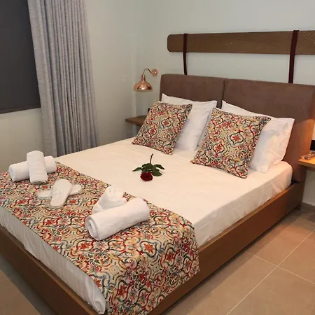 Ipelhome-Avissinias Boutique Apartments-3